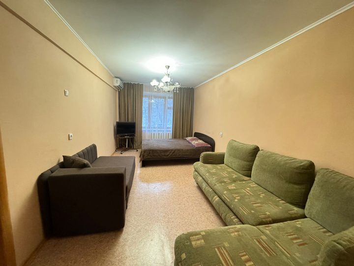 2-комн. квартира, 9 микрорайон, Ачинск