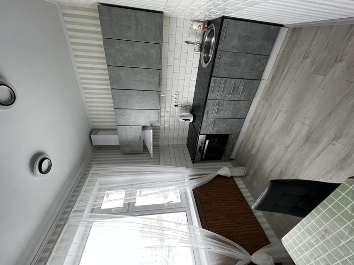 2-комн. квартира, ул Горького, Анадырь