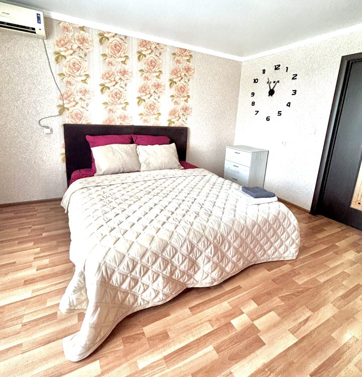 3-комн. квартира, Ефремова, Армавир
