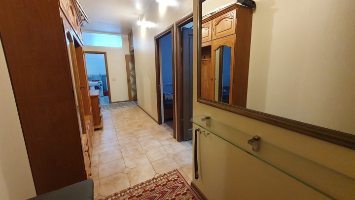 3-комн., Саратовская, Астрахань