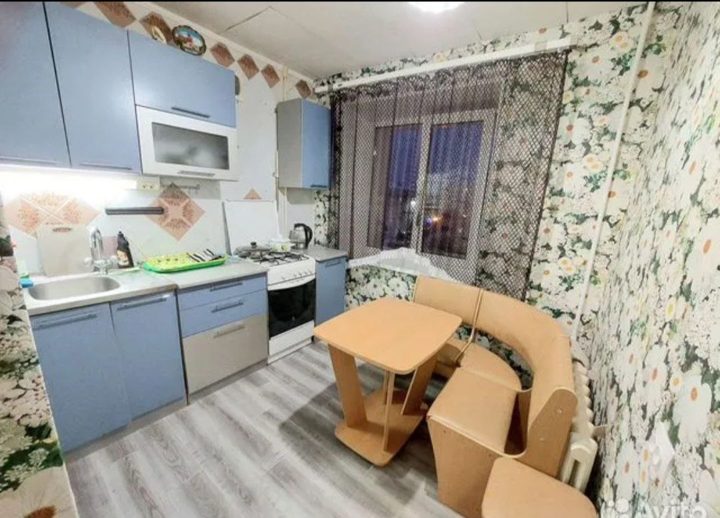 Студия, мкр 3, Белоярский