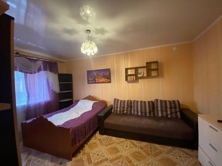 Студия, улица Фрунзе, Бузулук