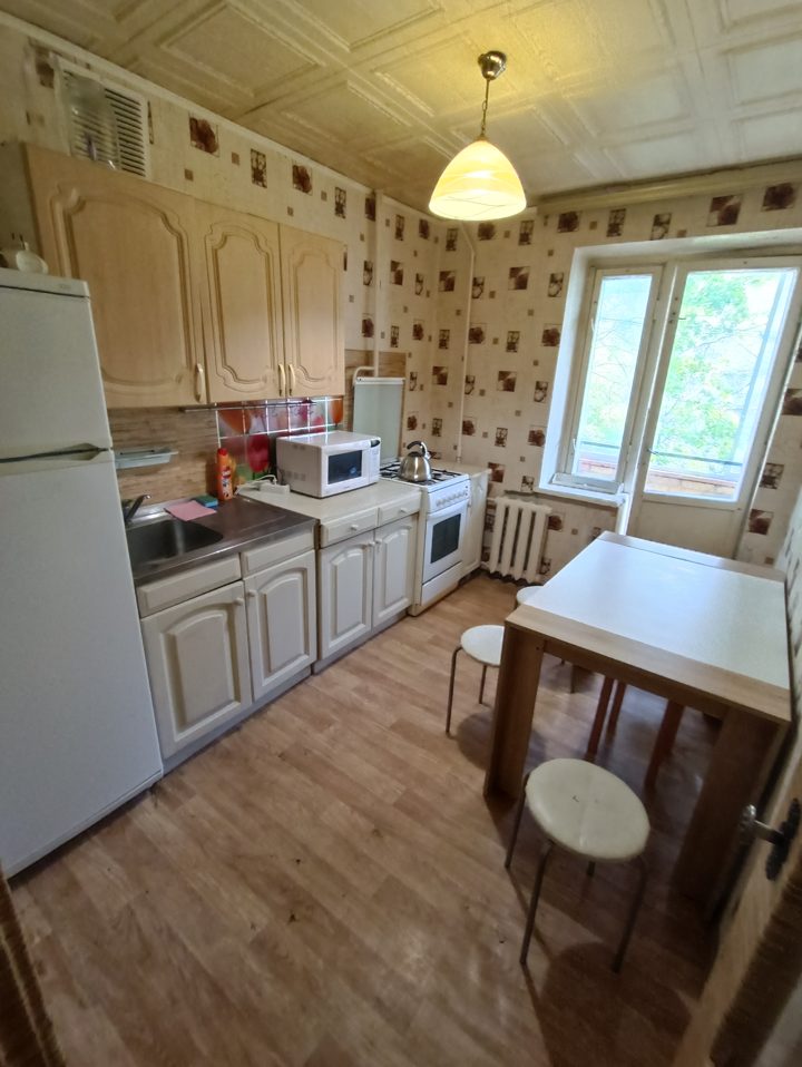 2-комн. квартира, ул Энтузиастов, Дубна