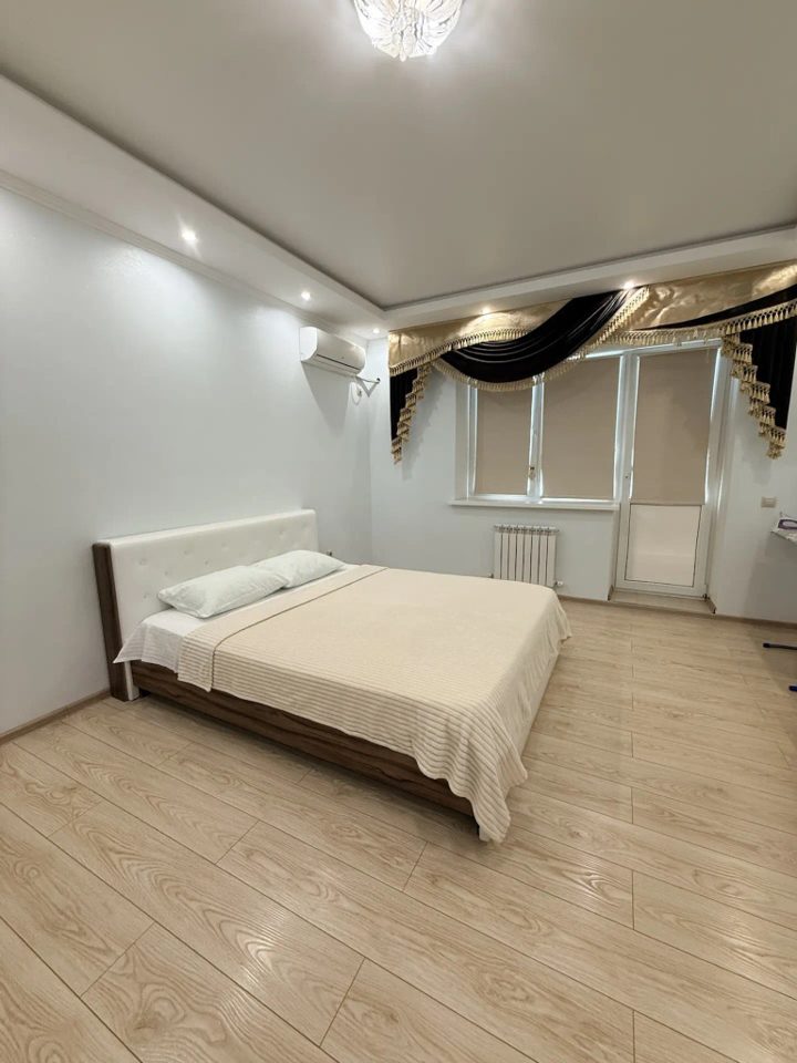 2-комн. квартира, ул Квартальная, Элиста