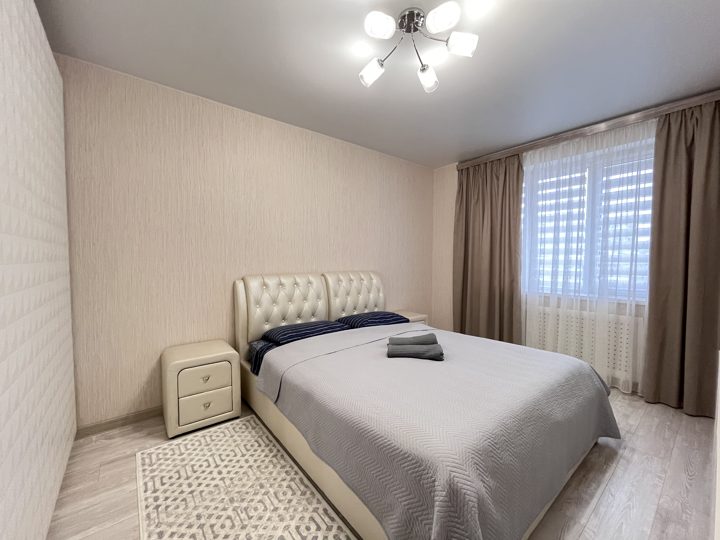 2-комн. квартира, б-р Солнечный, Лопатино