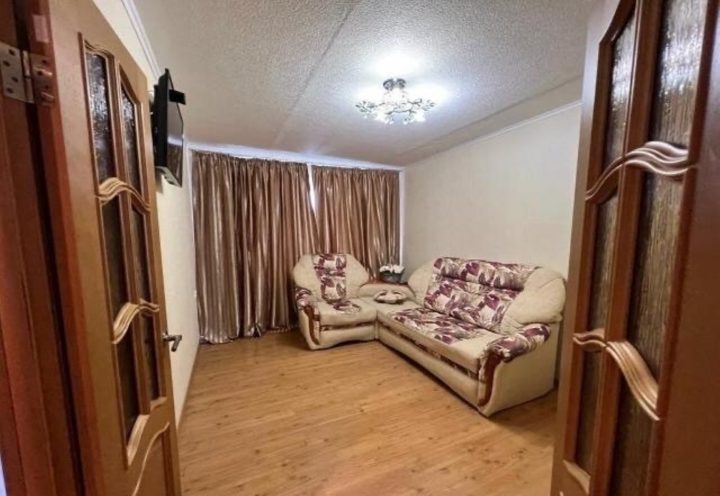 2-комн. квартира, проезд Новотеатральный, Малоярославец
