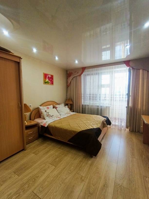 2-комн. квартира, 14 мик, Нефтеюганск