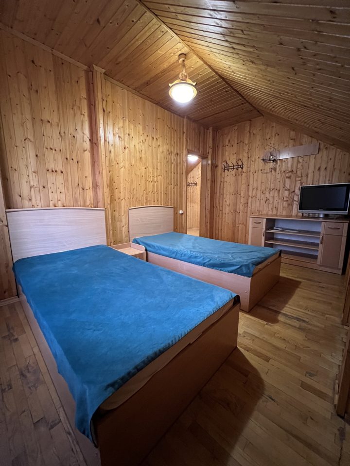 2-комн. квартира, ул Лесная, Терскол