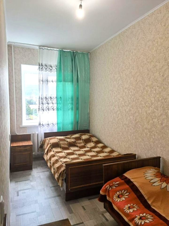2-комн. квартира, Молодёжный переулок, Учалы