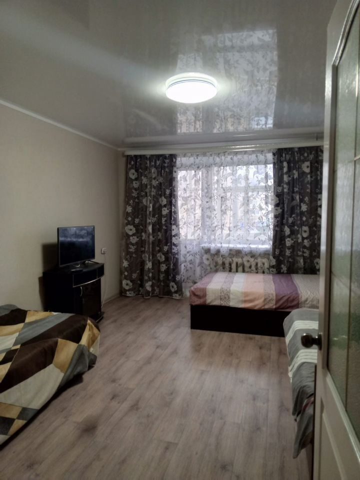 2-комн. квартира, улица Горького, Учалы