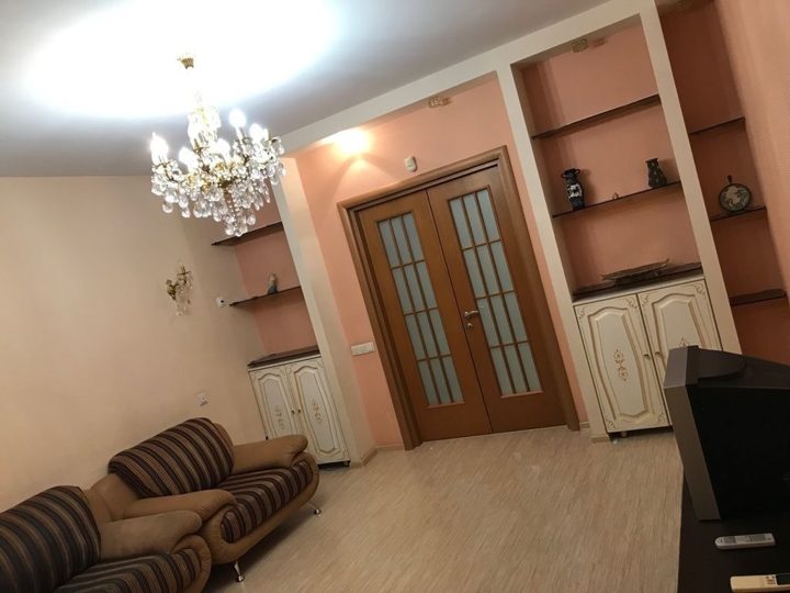 2-комн. квартира, Победы, Воронеж